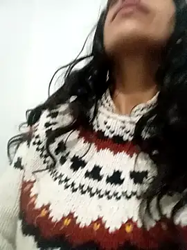 karolinee 66  online show from January 6, 5:30 am