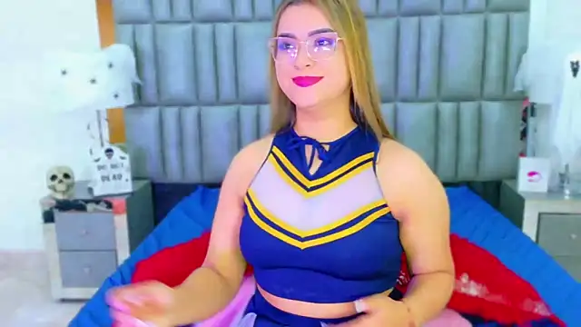 ZoehRoux online show from October 9, 4:02 am