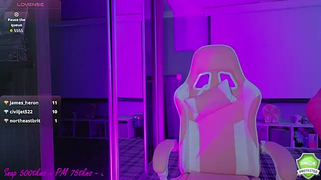 Daisydelicious online show from April 13, 7:34 am