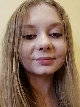Snapshot of Ekaterina27 chatting on March 7, 7:27 pm Ekaterina27 online show from March 7, 7:27 pm