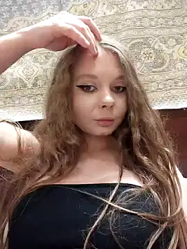 Snapshot of Ekaterina27 chatting on July 16, 9:06 am Ekaterina27 online show from July 16, 9:06 am