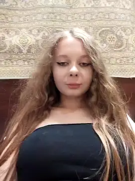 Snapshot of Ekaterina27 chatting on July 15, 9:16 am Ekaterina27 online show from July 15, 9:16 am