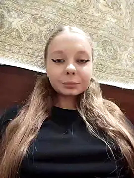 Snapshot of Ekaterina27 chatting on June 13, 8:45 am Ekaterina27 online show from June 13, 8:45 am
