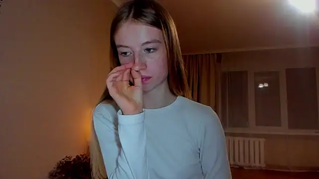 minidivaa  online show from October 1, 6:23 pm