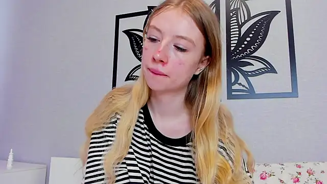 minidivaa  online show from February 16, 1:16 pm