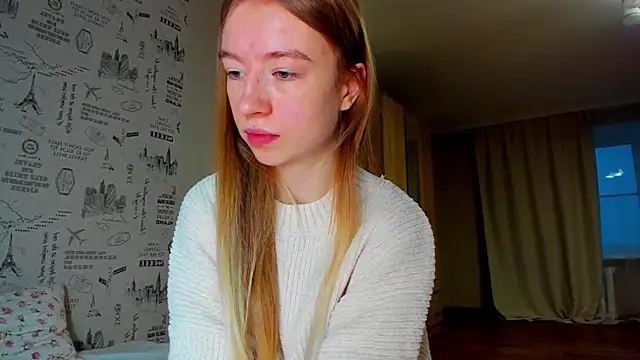 minidivaa  online show from December 21, 1:35 pm