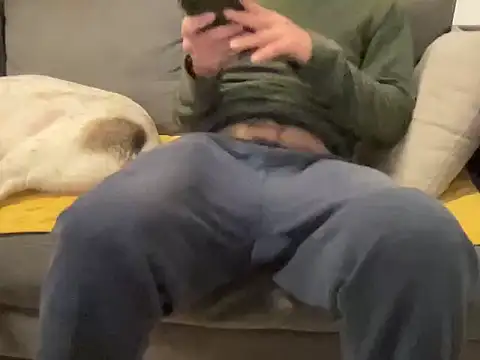 4small4inchlol online show from April 4, 1:45 am