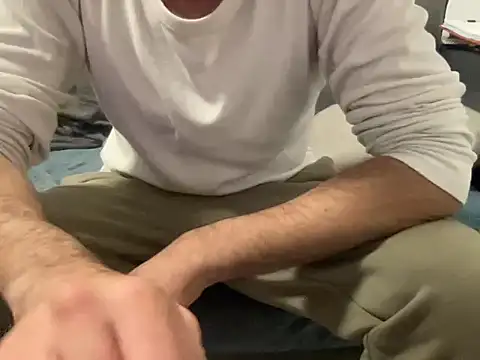 4small4inchlol online show from March 4, 7:32 pm