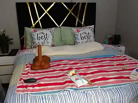MissBigNipples online show from October 13, 2:02 am