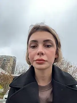 Snapshot of SandraCarter chatting on November 14, 7:12 am SandraCarter online show from November 14, 7:12 am