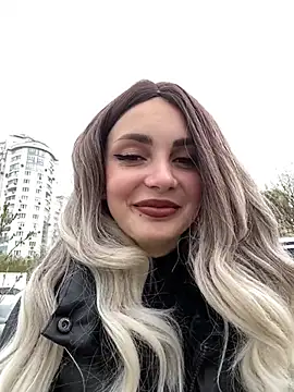 Snapshot of SandraCarter chatting on March 21, 7:11 am SandraCarter online show from March 21, 7:11 am