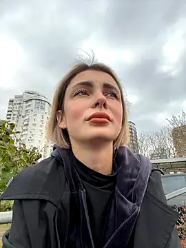 Snapshot of SandraCarter chatting on December 1, 7:42 am SandraCarter online show from December 1, 7:42 am