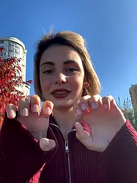 Snapshot of SandraCarter chatting on October 20, 6:59 am SandraCarter online show from October 20, 6:59 am