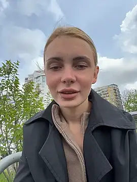 SandraCarter online show from April 19, 8:48 am