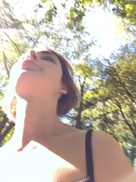 Snapshot of SandraCarter chatting on October 5, 9:44 am SandraCarter online show from October 5, 9:44 am