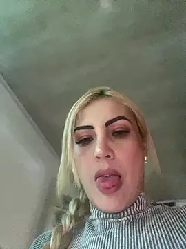 alicev kitty online show from December 19, 11:56 am