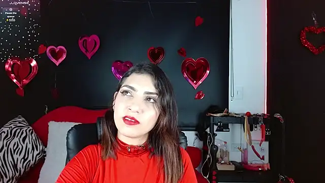 Snapshot of Carolaine69_ chatting on February 28, 1:47 pm Carolaine69 online show from February 28, 1:47 pm