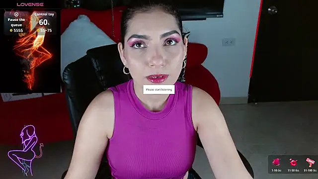 Carolaine69  online show from January 7, 1:05 pm