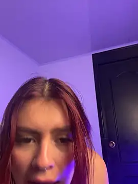 Isa smeraldy online show from March 22, 5:21 am