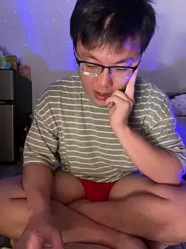 Snapshot of YoY-man chatting on January 20, 11:24 am YoY-man online show from January 20, 11:24 am