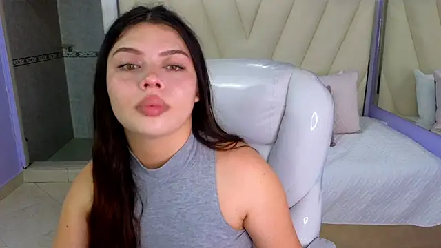 Snapshot of Sexy_paradise18_ chatting on March 12, 3:57 am Sexy paradise18 online show from March 12, 3:57 am