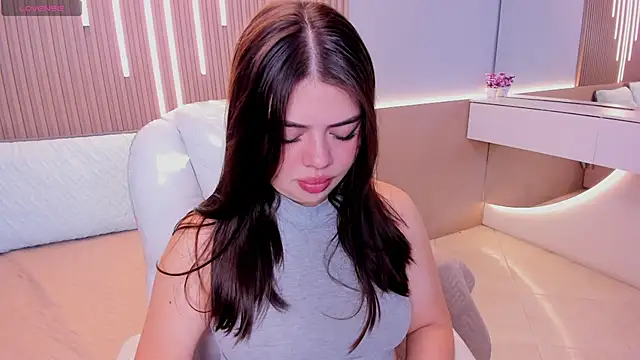 Sexy paradise18  online show from March 10, 3:43 am