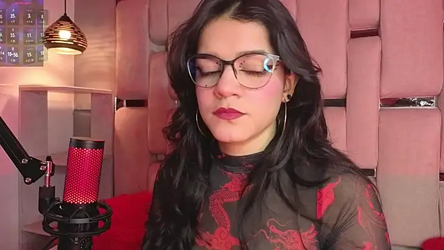 ValerieKay  online show from April 22, 1:51 pm
