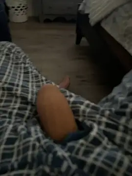 Snapshot of elperrinHN chatting on March 8, 10:45 pm elperrinHN online show from March 8, 10:45 pm