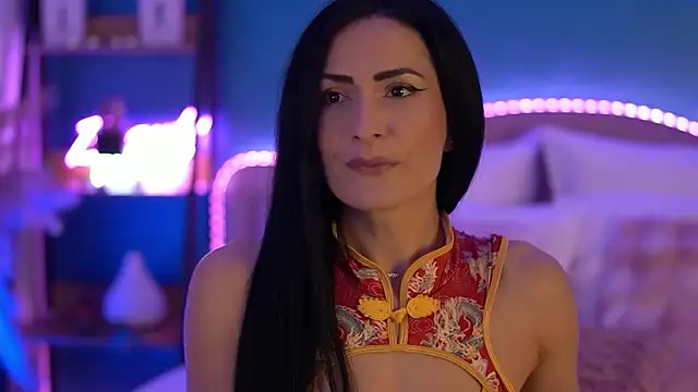 RaisaVawn online show from March 23, 6:57 am