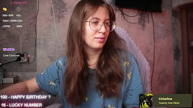 ms allison w online show from October 26, 11:32 am