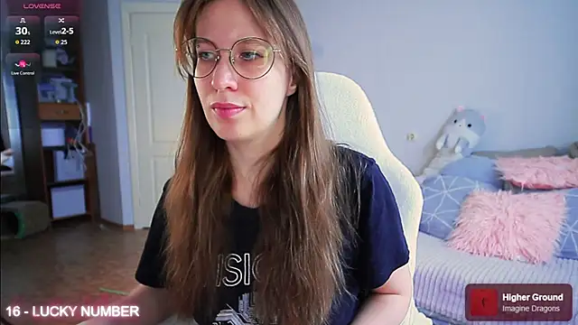 ms allison w online show from May 9, 11:57 am
