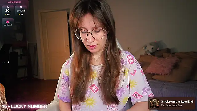 ms allison w online show from May 17, 4:51 pm
