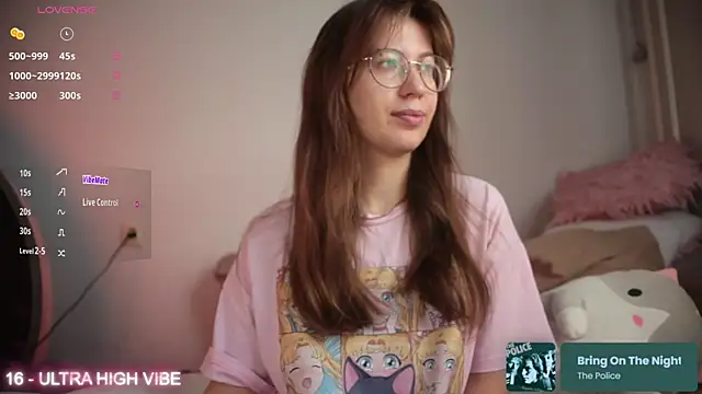 ms allison w online show from October 4, 12:07 pm