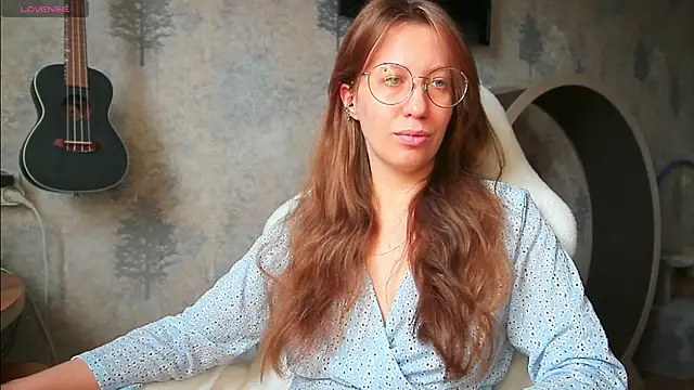 ms allison w online show from April 3, 10:00 am