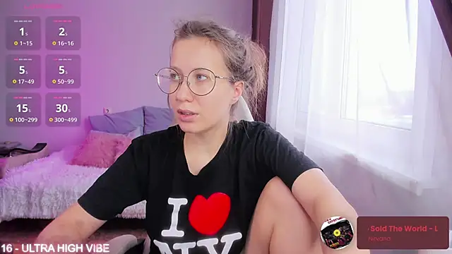 ms allison w online show from February 25, 11:21 am