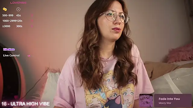 ms allison w online show from October 5, 12:51 pm