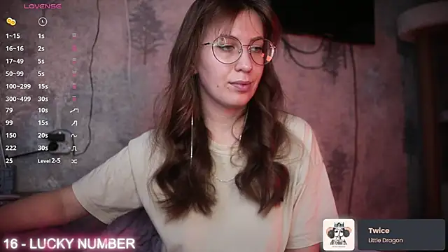 ms allison w online show from October 20, 12:06 pm