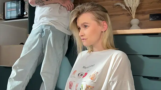 Adelovenick online show from March 19, 1:44 pm