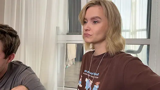 Adelovenick online show from November 19, 8:47 am