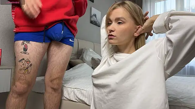 Adelovenick online show from October 2, 8:50 am