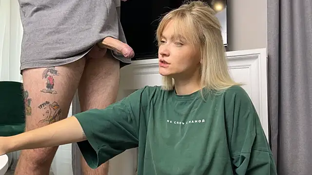 Adelovenick online show from September 10, 8:46 am