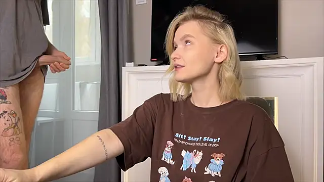 Adelovenick online show from November 30, 8:37 am