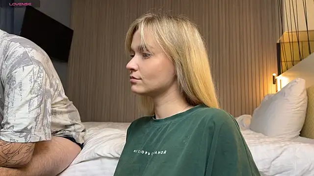 Adelovenick online show from October 9, 8:37 am