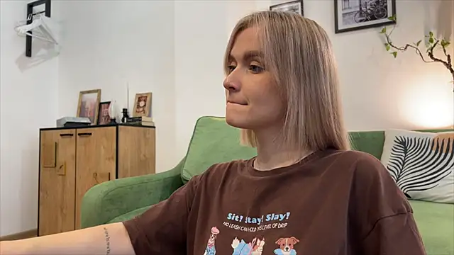 Adelovenick online show from October 27, 11:00 am