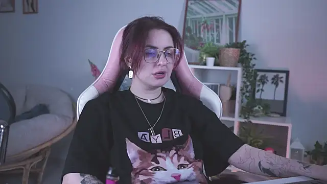 Lana  May online show from March 14, 2:41 pm