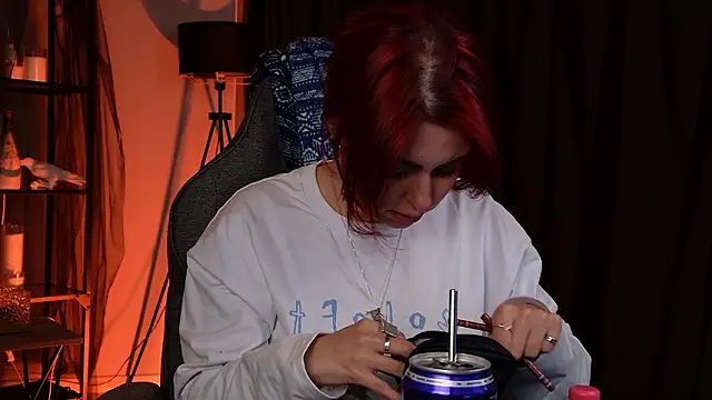 Lana  May online show from February 9, 2:26 pm