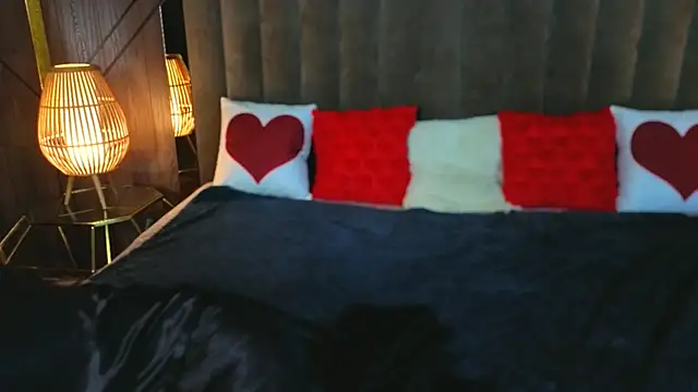 Snapshot of Daisy_Delight chatting on February 13, 9:59 pm Daisy Delight online show from February 13, 9:59 pm