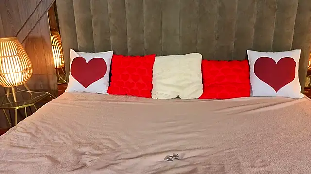 Snapshot of Daisy_Delight chatting on February 28, 2:06 pm Daisy Delight online show from February 28, 2:06 pm