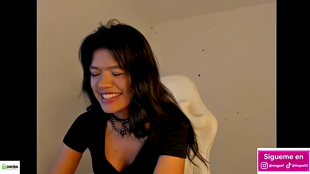 meganthompsonn22 online show from November 17, 12:09 pm