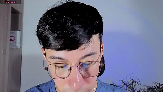 Snapshot of cameron_cum chatting on October 27, 3:24 pm cameron cum online show from October 27, 3:24 pm